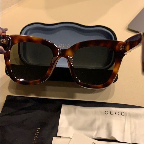 Gucci Sunglasses main image 6